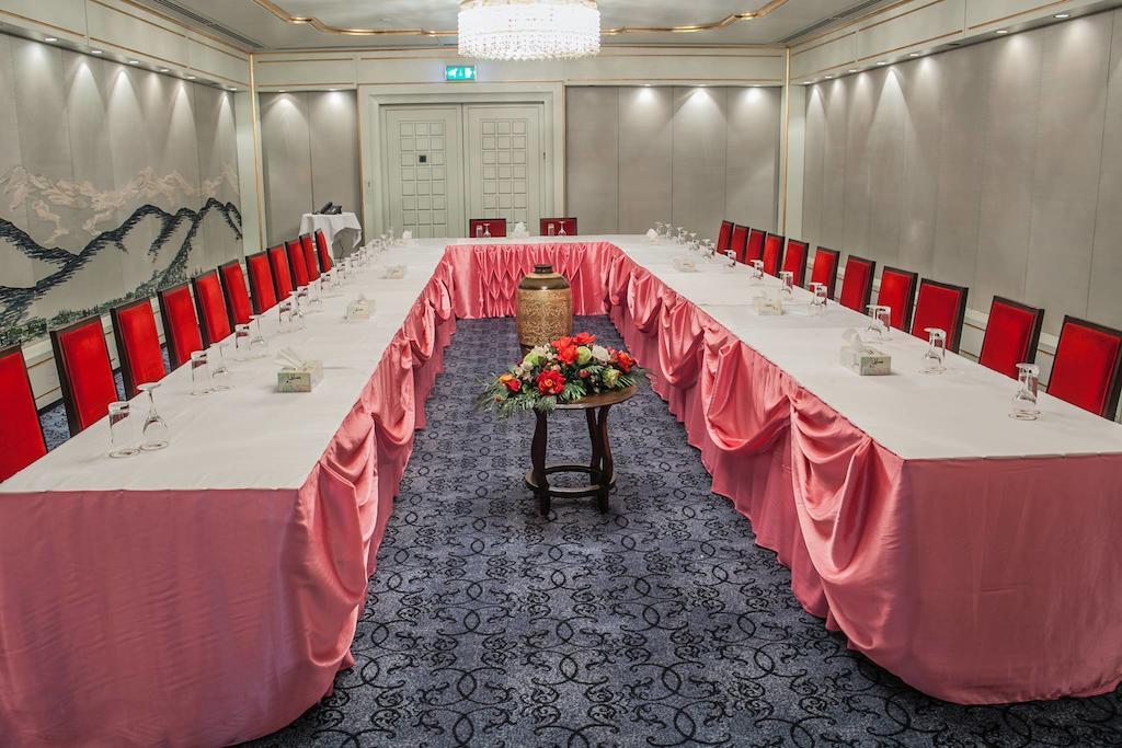 Royal Tulip Alrasheed Hotel Baghdād Zewnętrze zdjęcie