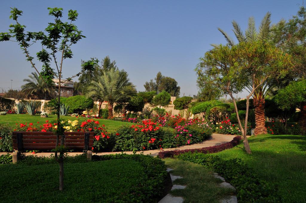 Royal Tulip Alrasheed Hotel Baghdād Zewnętrze zdjęcie